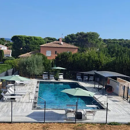 A 400m De La Plage, Piscine Et Climatisation 펜션 *